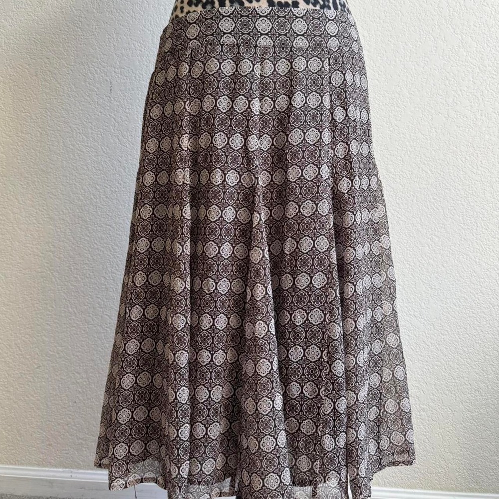 Attention brown and cream midi skirt. Size L